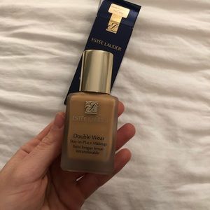 Estée Lauder double wear foundation. Brand new
